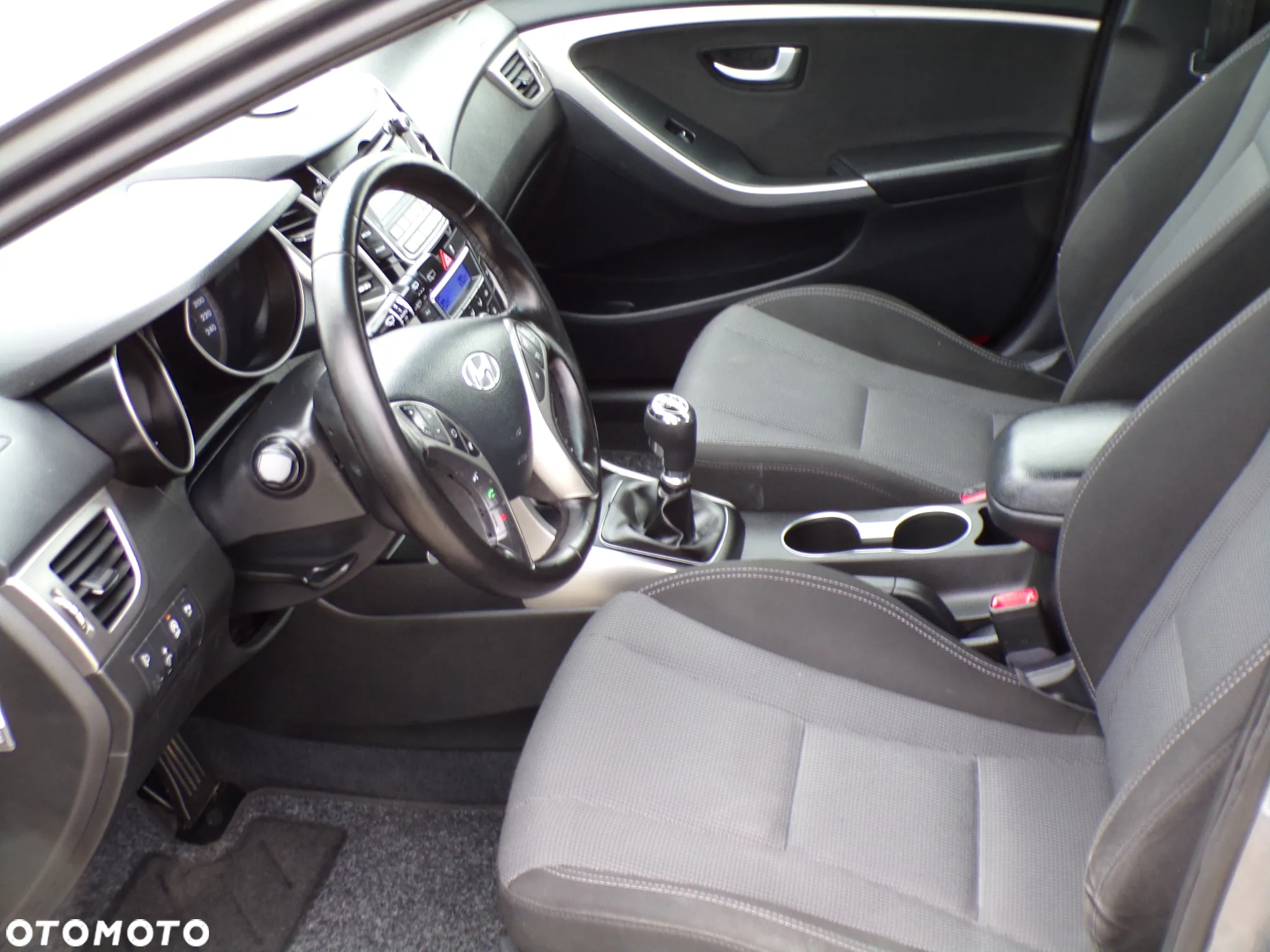 Hyundai i30 1.6 CRDi Comfort - 18