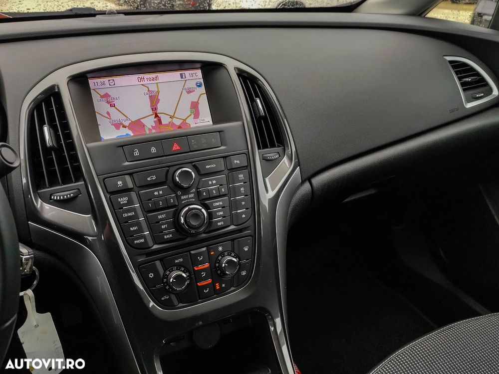 Opel Astra 1.7 CDTI DPF ecoFLEX Start/Stop Innovation - 28