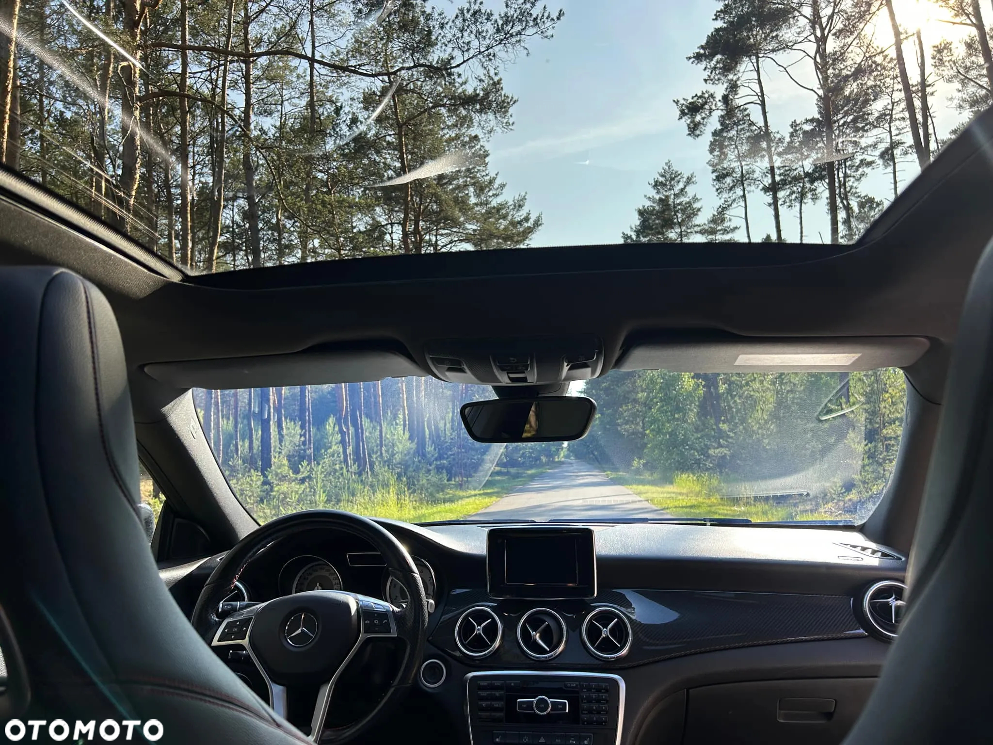 Mercedes-Benz CLA - 2