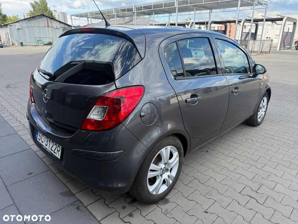 Opel Corsa 1.4 16V Edition 111 Jahre - 4