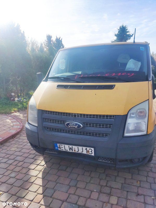 Ford Transit - 1