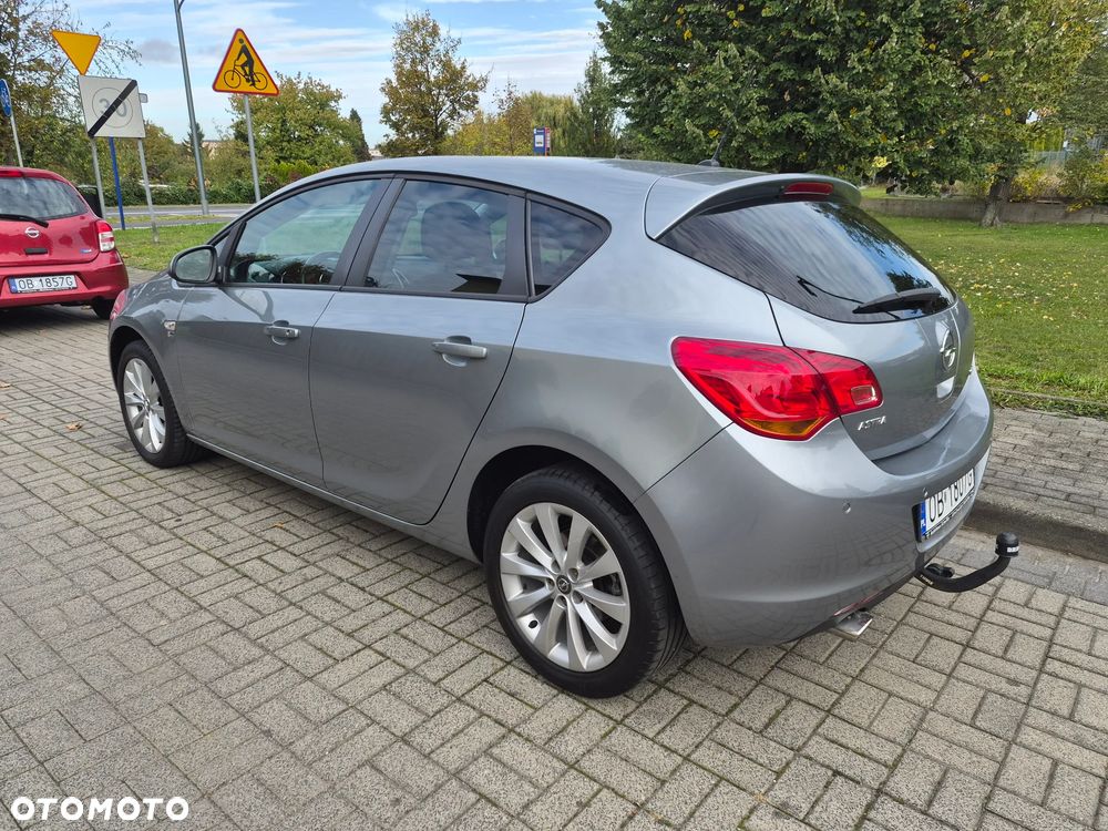 Opel Astra - 5