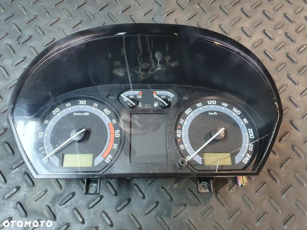 Skoda Fabia 1 I FL 99-08 LICZNIK ZEGARY OBROTOMIERZ OE 6Y0920883E - 1