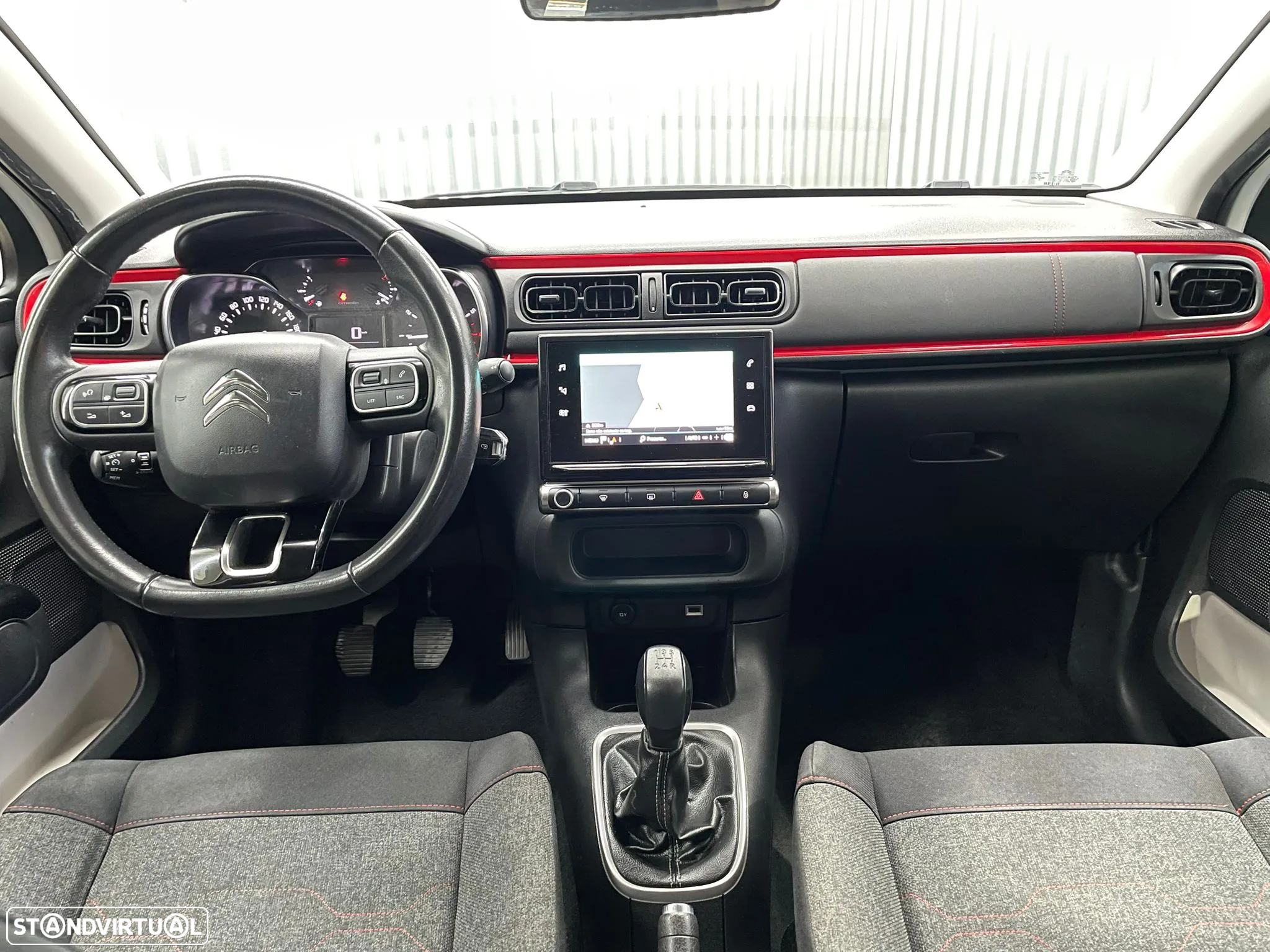 Citroën C3 1.2 PureTech Shine - 7