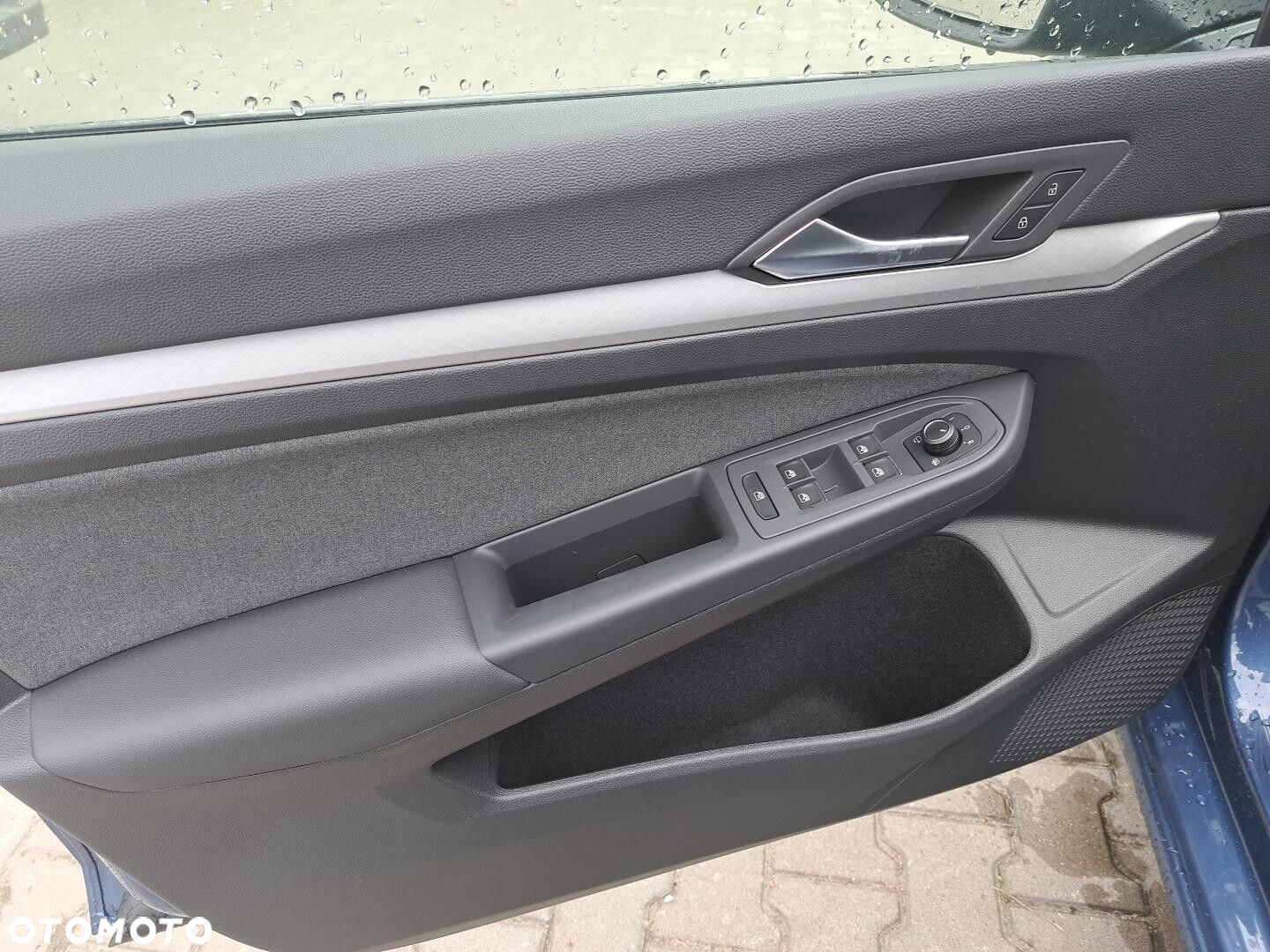 Volkswagen Golf - 10
