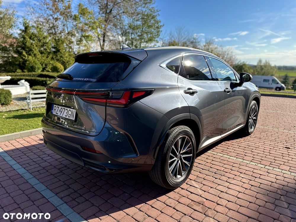 Lexus NX 350h Prestige 2WD - 3