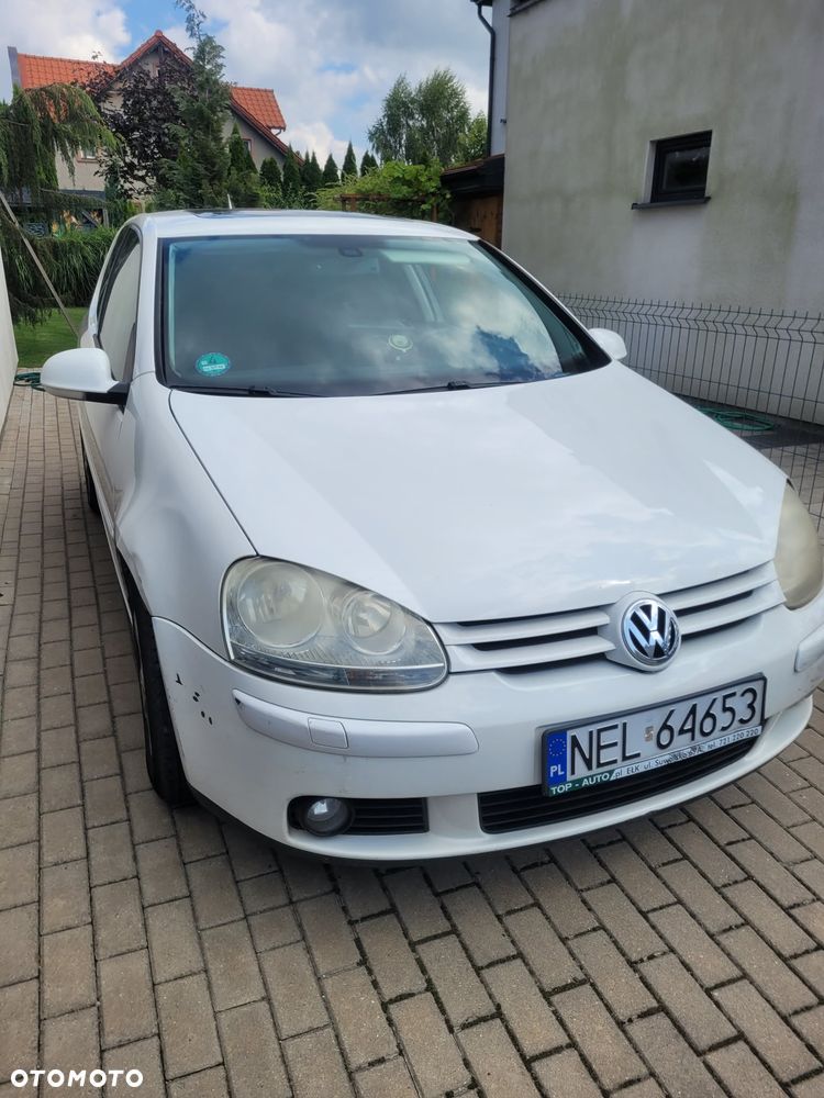 Volkswagen Golf - 6