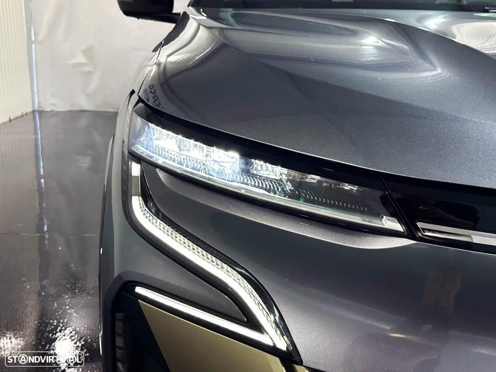 Renault Mégane E-Tech - 15