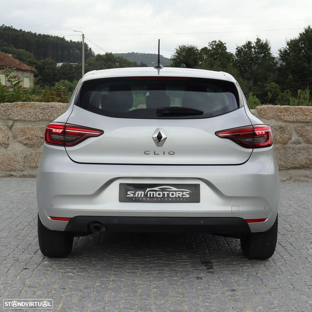 Renault Clio 1.0 TCe Limited CVT - 5