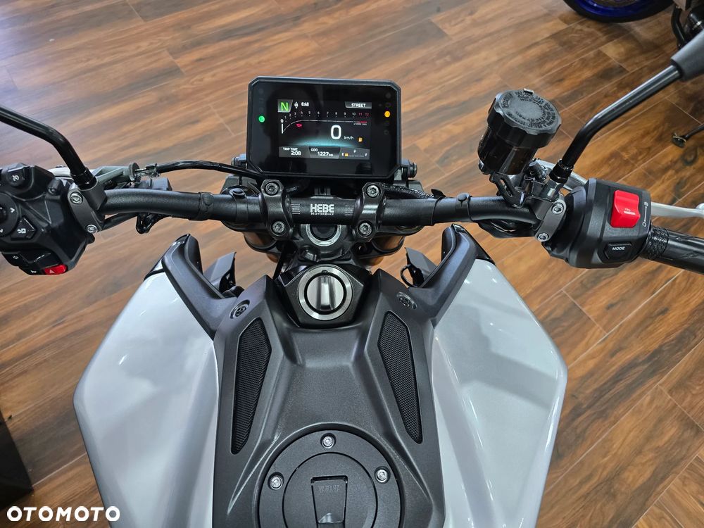 Yamaha MT - 6