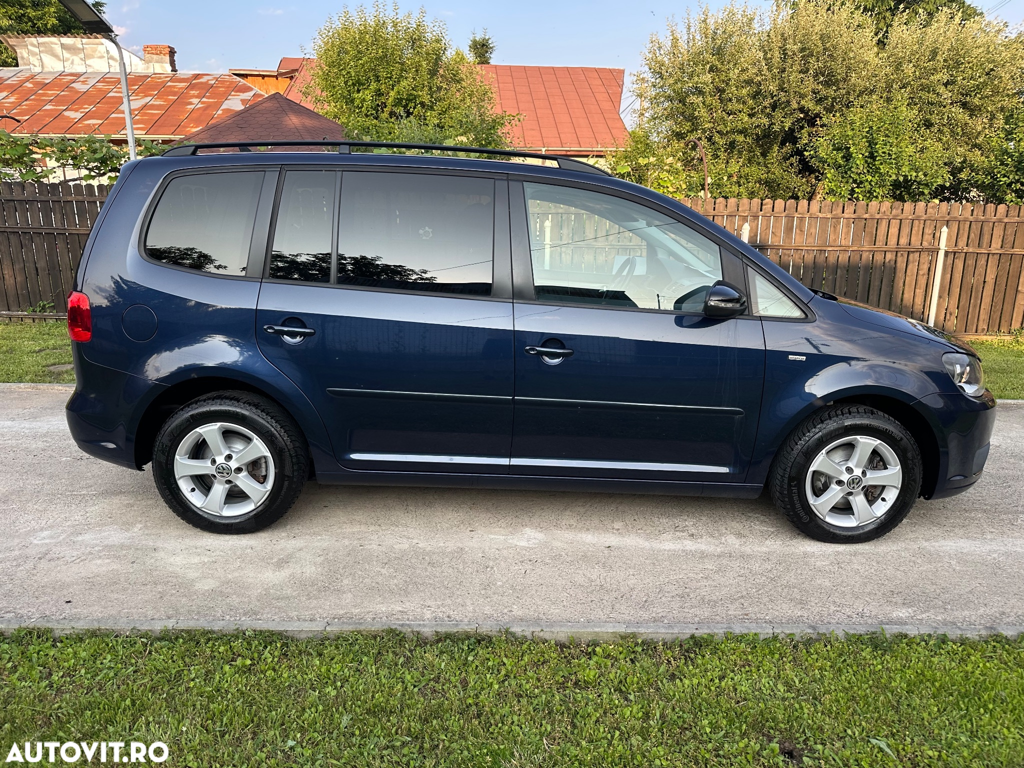 Volkswagen Touran 1.6 TDI DPF BlueMotion Technology MATCH - 5
