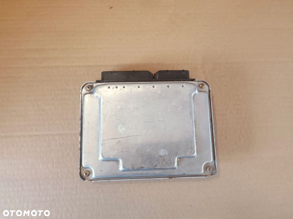 VW LUPO 1.4 TDI STEROWNIK SILNIKA 045906019S - 4