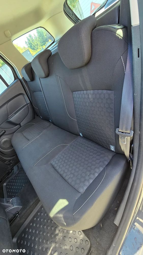 Dacia Logan 1.2 16V Access - 19