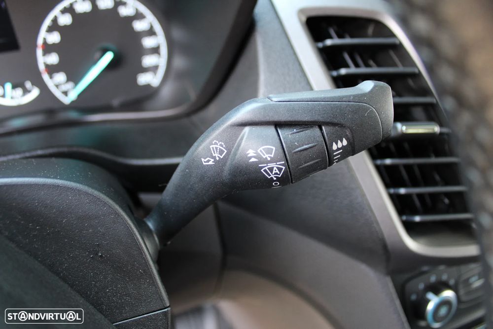 Ford Transit-Connect - 12