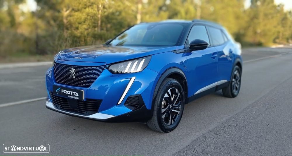 Peugeot e-2008 50 kWh GT Line - 1