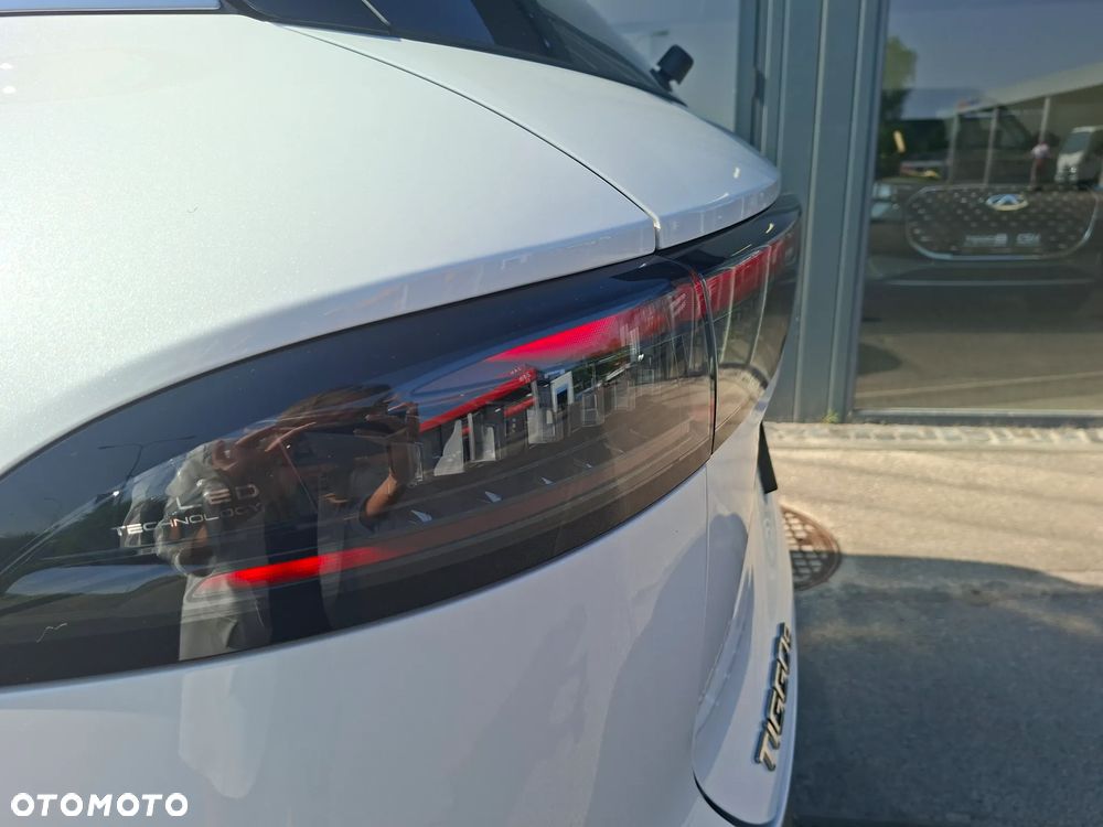 Chery Tiggo 9 1.5 T-GDI Super Hybrid Prestige 3DHT - 14