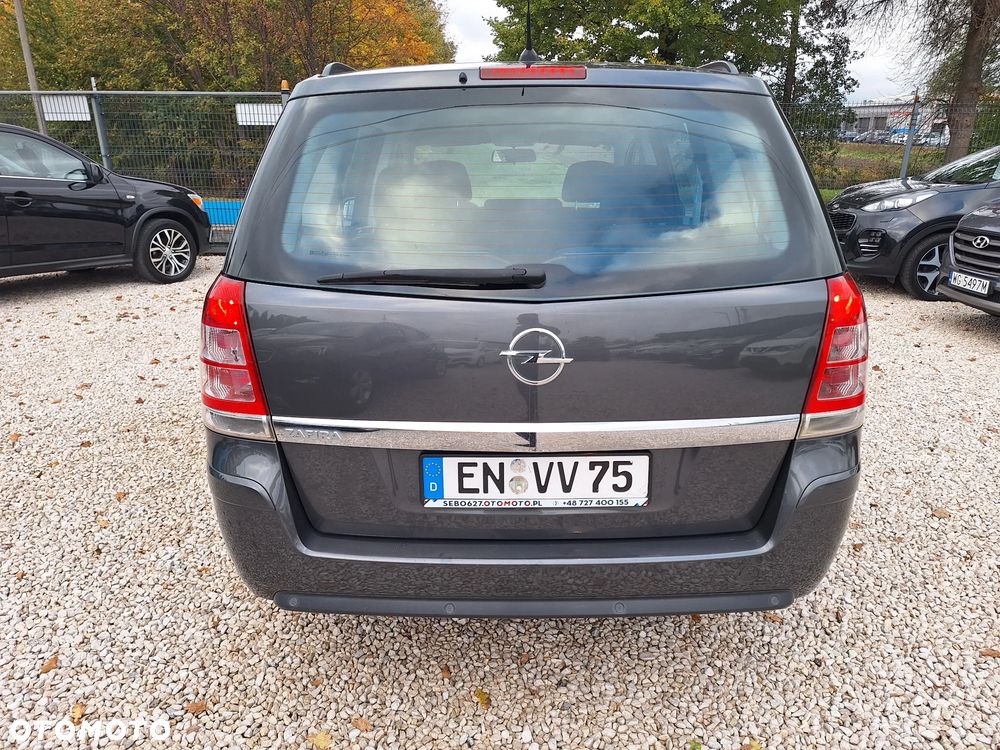 Opel Zafira 1.8 Design Edition - 9