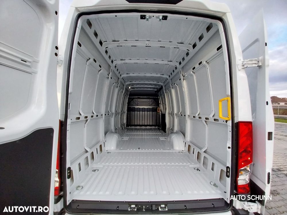 Iveco Daily 35S14BV VAN - 9