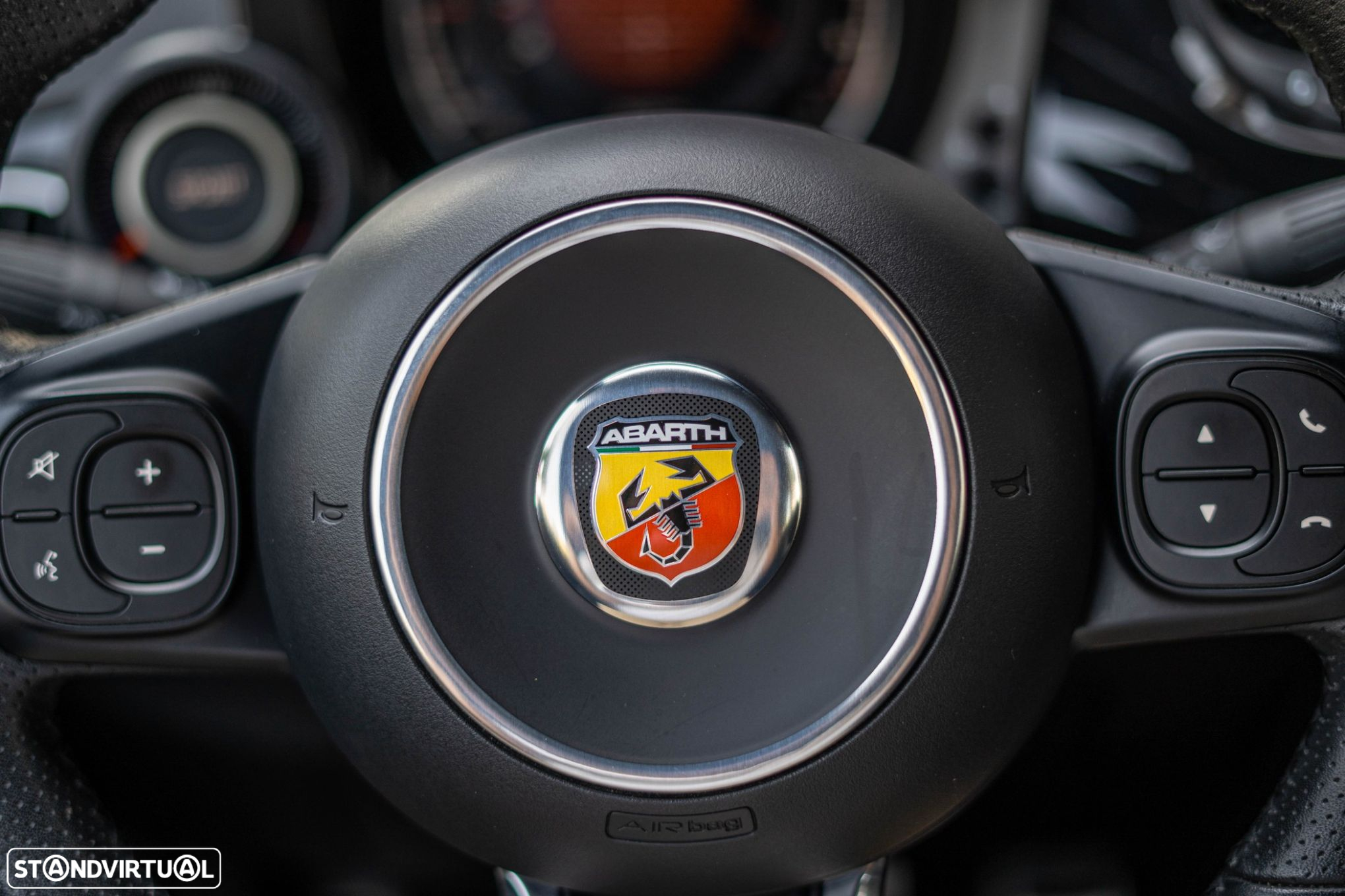 Abarth 595C 1.4 T-Jet Scorpioneoro - 11