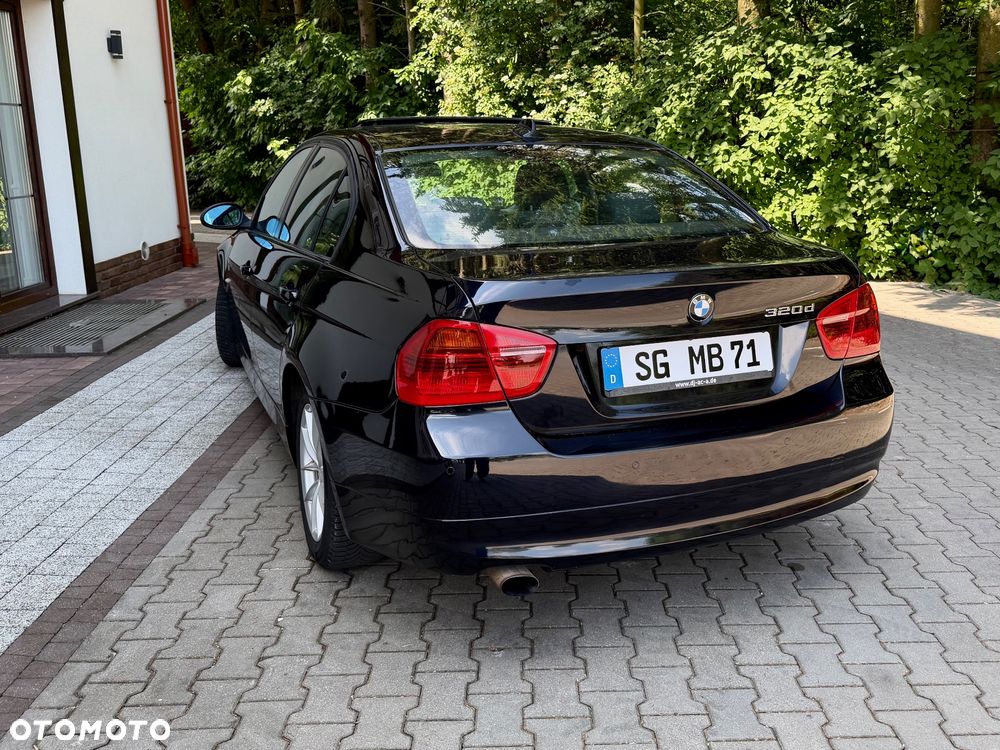 BMW Seria 3 320d DPF - 7