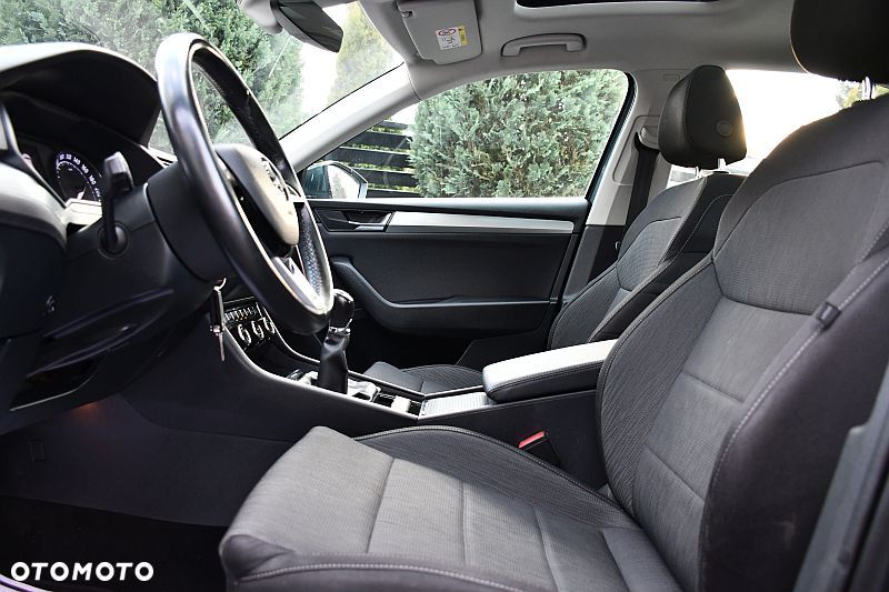 Skoda Superb 1.5 TSI ACT Style - 10