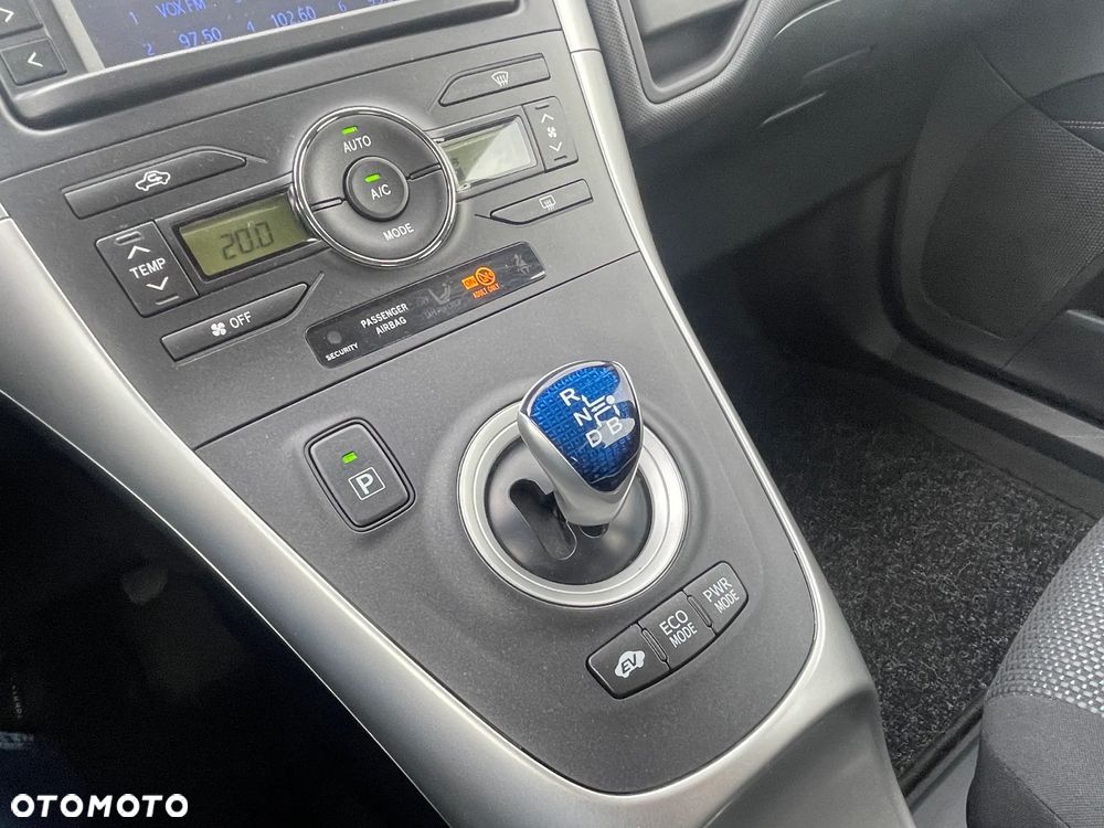 Toyota Auris 1.8 VVT-i Automatik Executive - 33