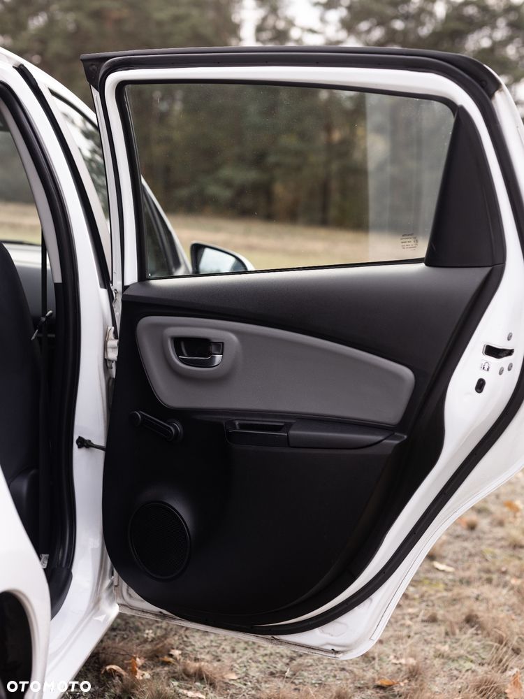 Toyota Yaris 1.0 Active - 13