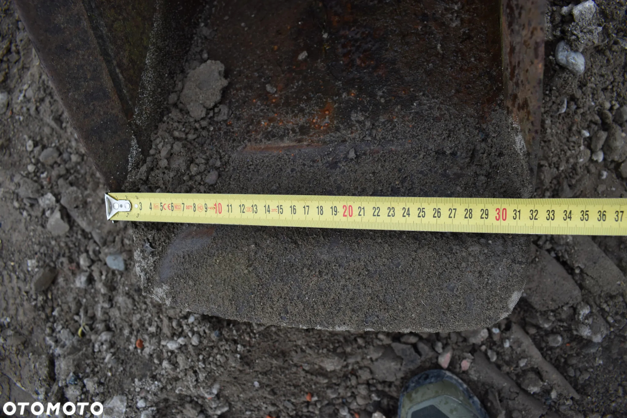 Wąska łyżka kopiąca BECO TYPE 30 HYDREMA nr 17 * 33 CM * fi 45 * - 11