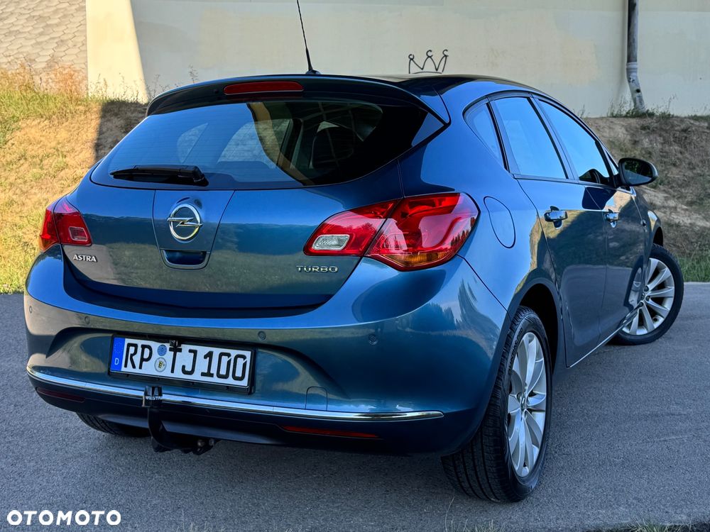 Opel Astra - 11
