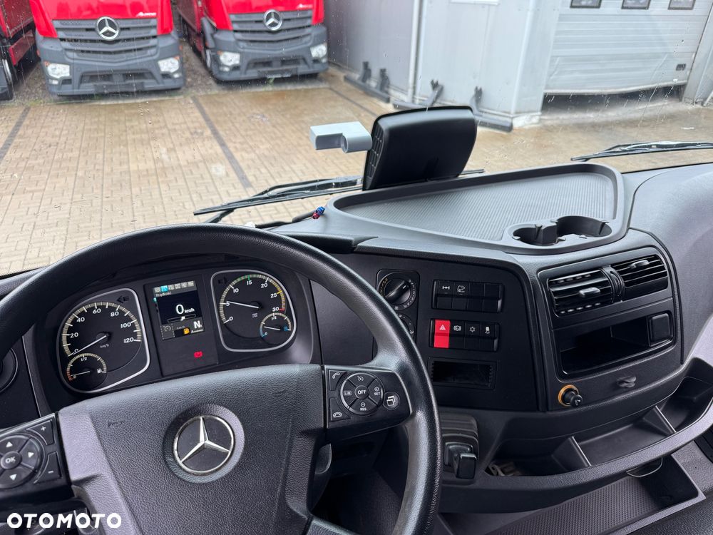 Mercedes-Benz ATEGO - 19
