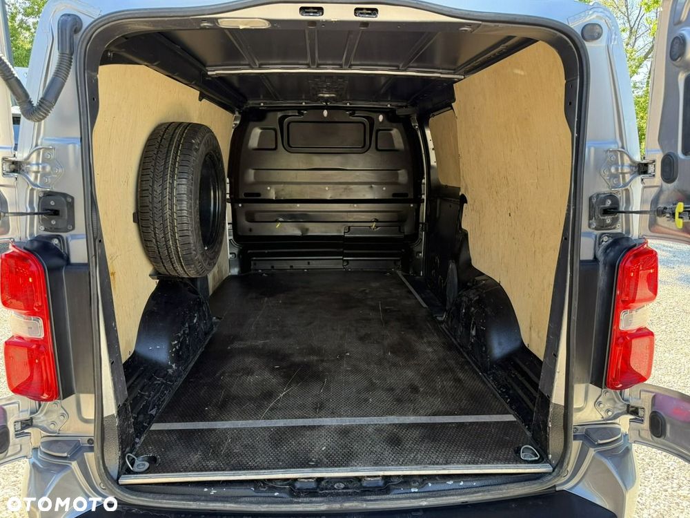 Opel Vivaro - 18