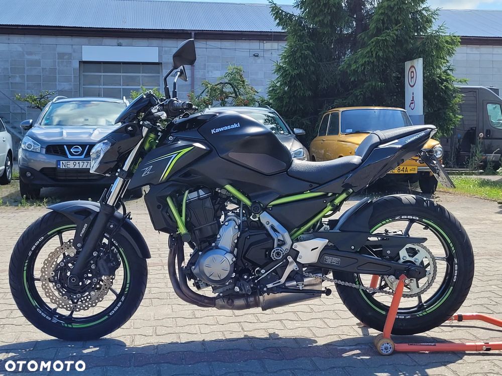 Kawasaki Z 650 - 4