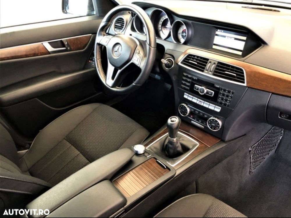 Mercedes-Benz C 200 CDI DPF BlueEFFICIENCY Special Edition - 1
