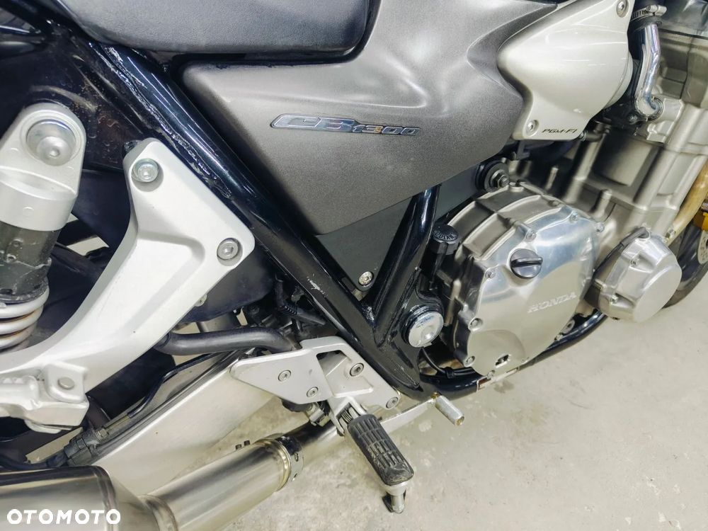 Honda CB - 9