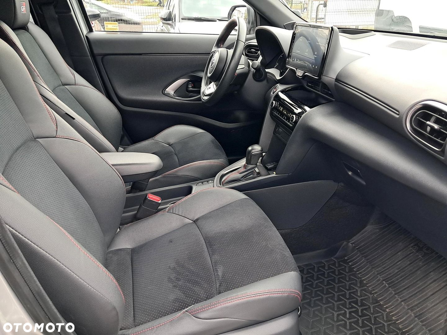 Toyota Yaris Cross - 10