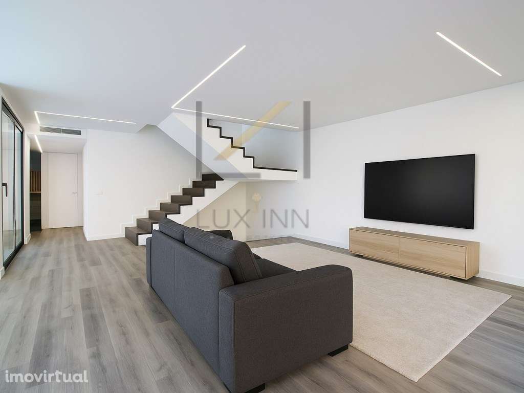 Moradia T3+1 nova com piscina e jardim - Grande imagem: 5/18