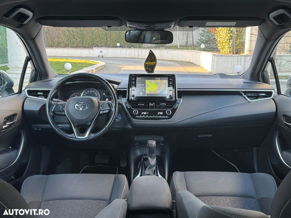 Toyota Corolla 1.8 Business Edition - 6