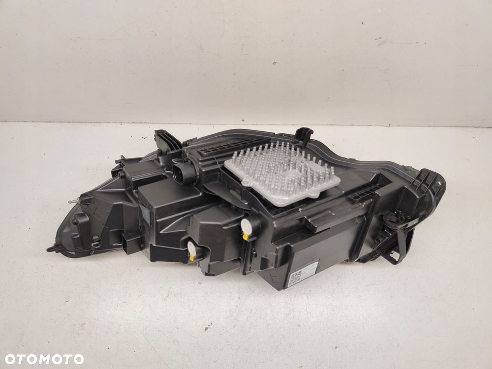 land rover discovery sport lift prawa lampa led - 4