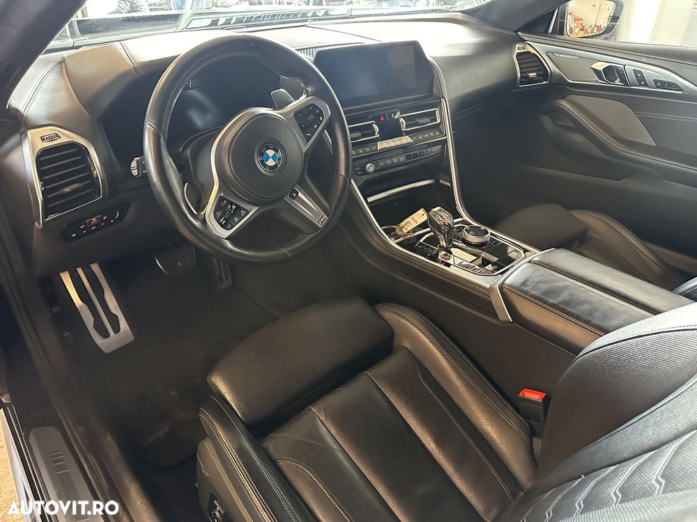 BMW Seria 8 - 12