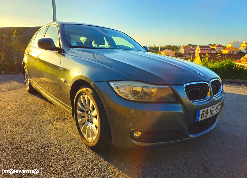 BMW 320 d Auto - 3
