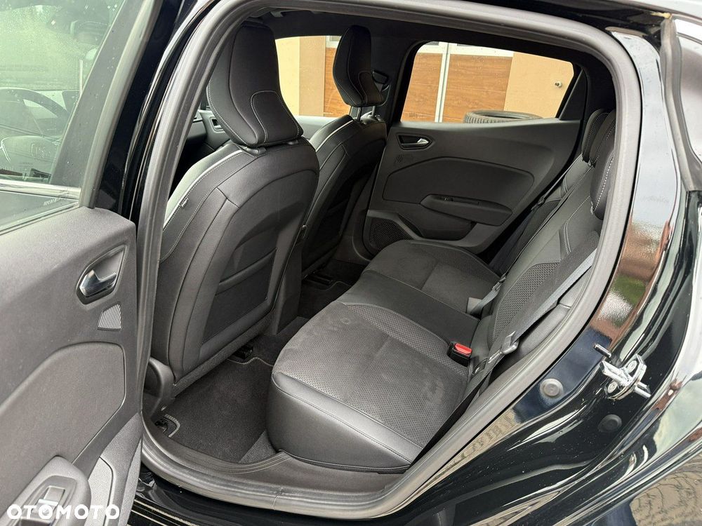 Renault Clio - 27