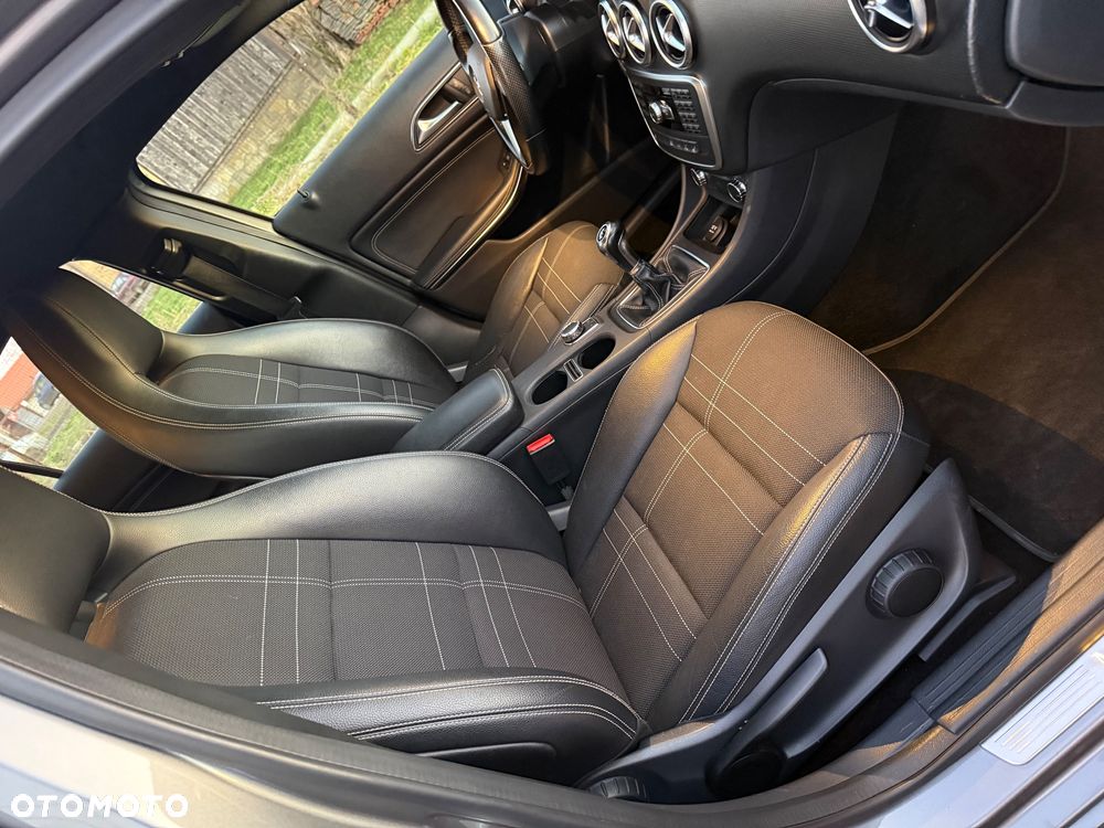 Mercedes-Benz Klasa A 180 CDI (BlueEFFICIENCY) Urban - 39