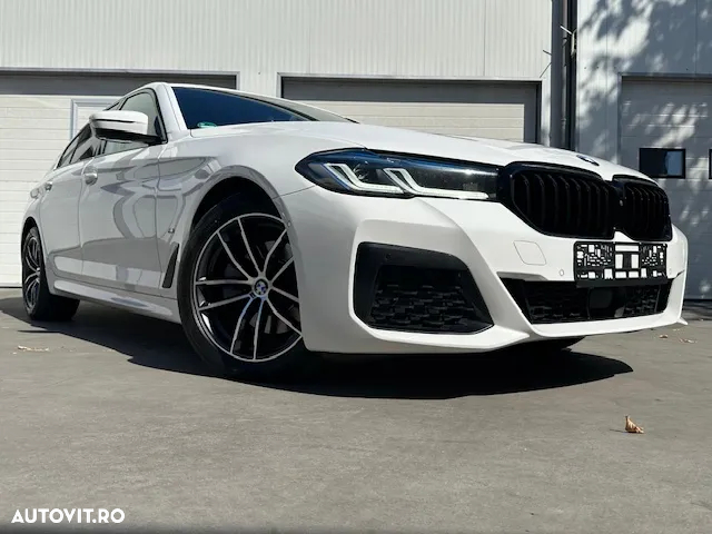 BMW Seria 5 520d xDrive AT MHEV - 8