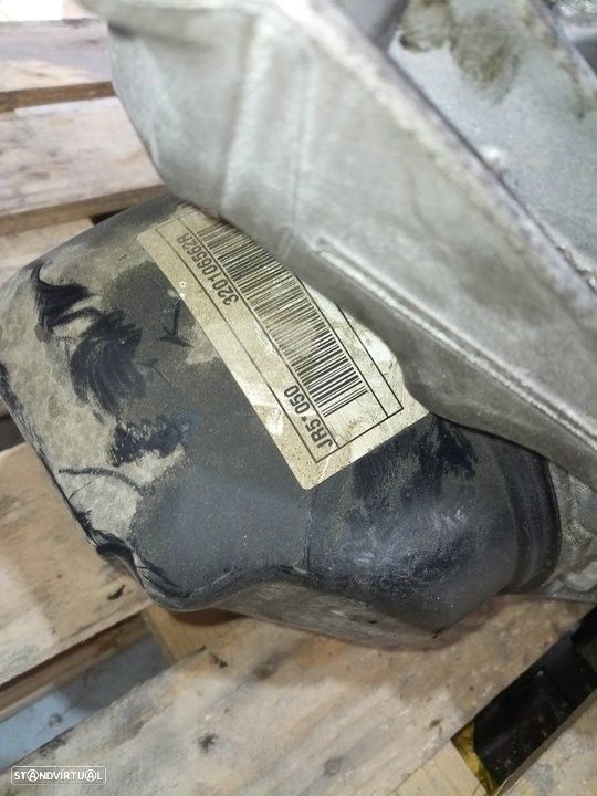 CAIXA VELOCIDADES DACIA DOKKER - 1