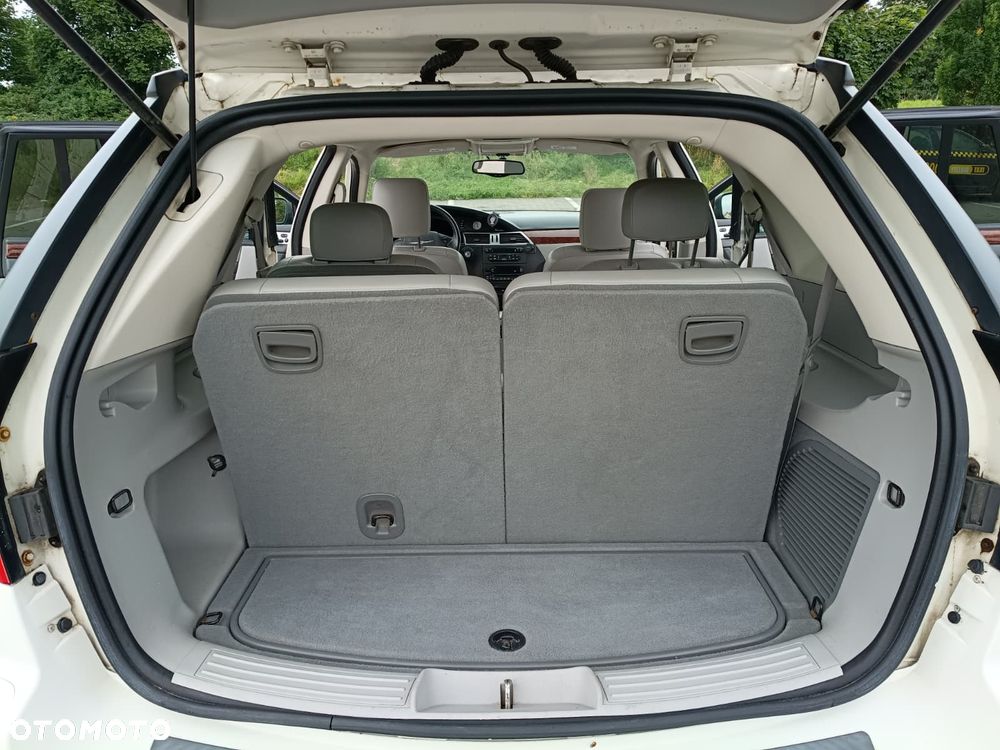 Chrysler Pacifica - 9
