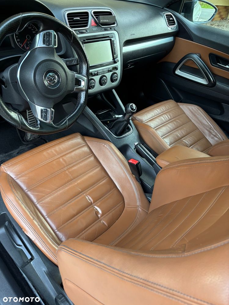 Volkswagen Scirocco 2.0 TDI - 7