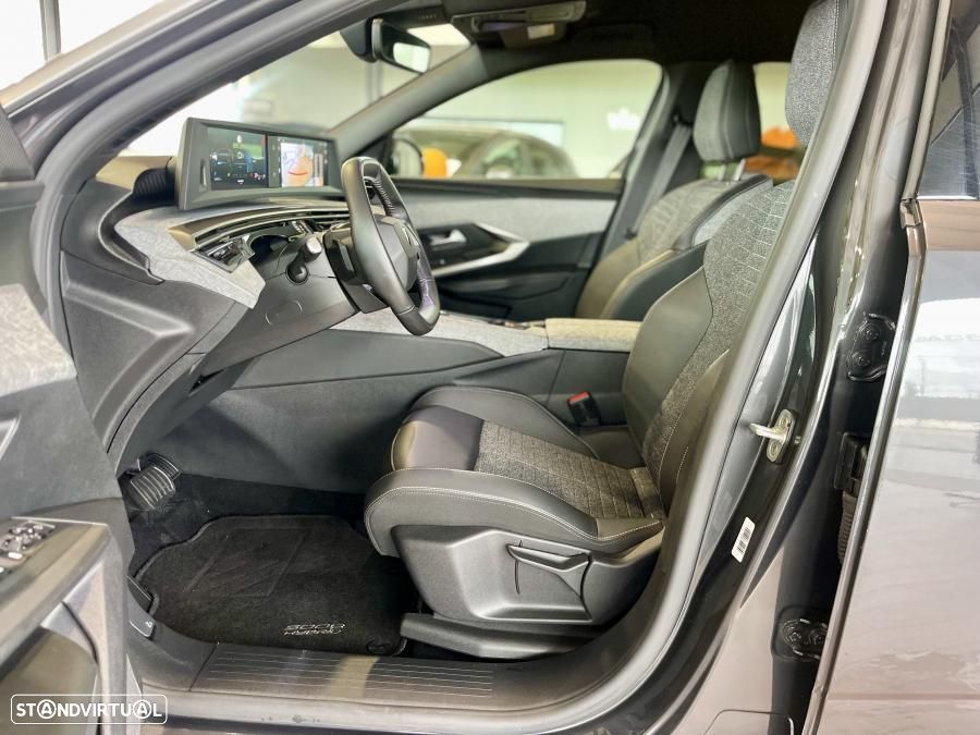 Peugeot 5008 1.2 Hybrid Allure e-DCS6 - 8