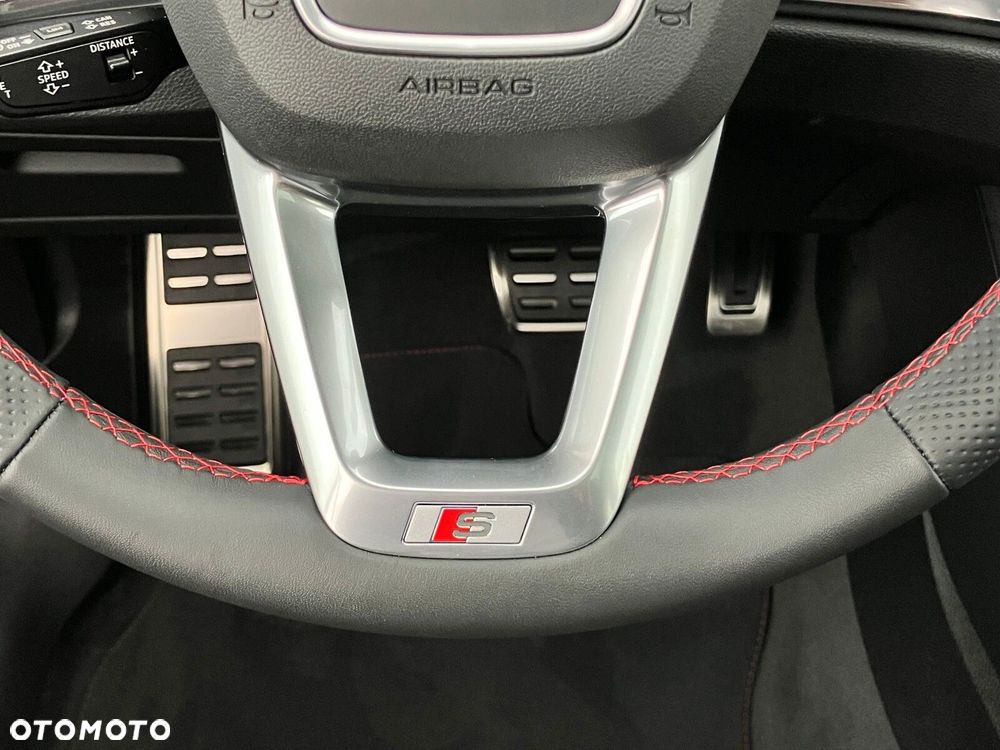 Audi Q3 Sportback - 17