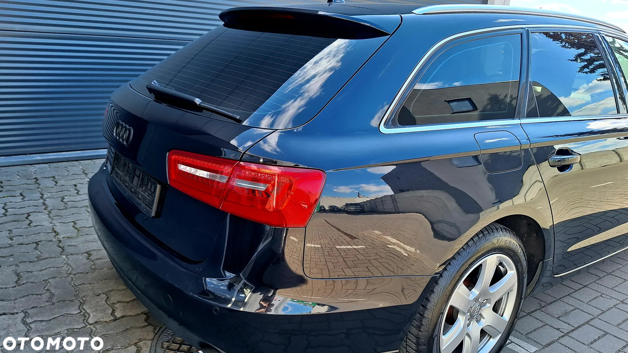 Audi A6 - 6