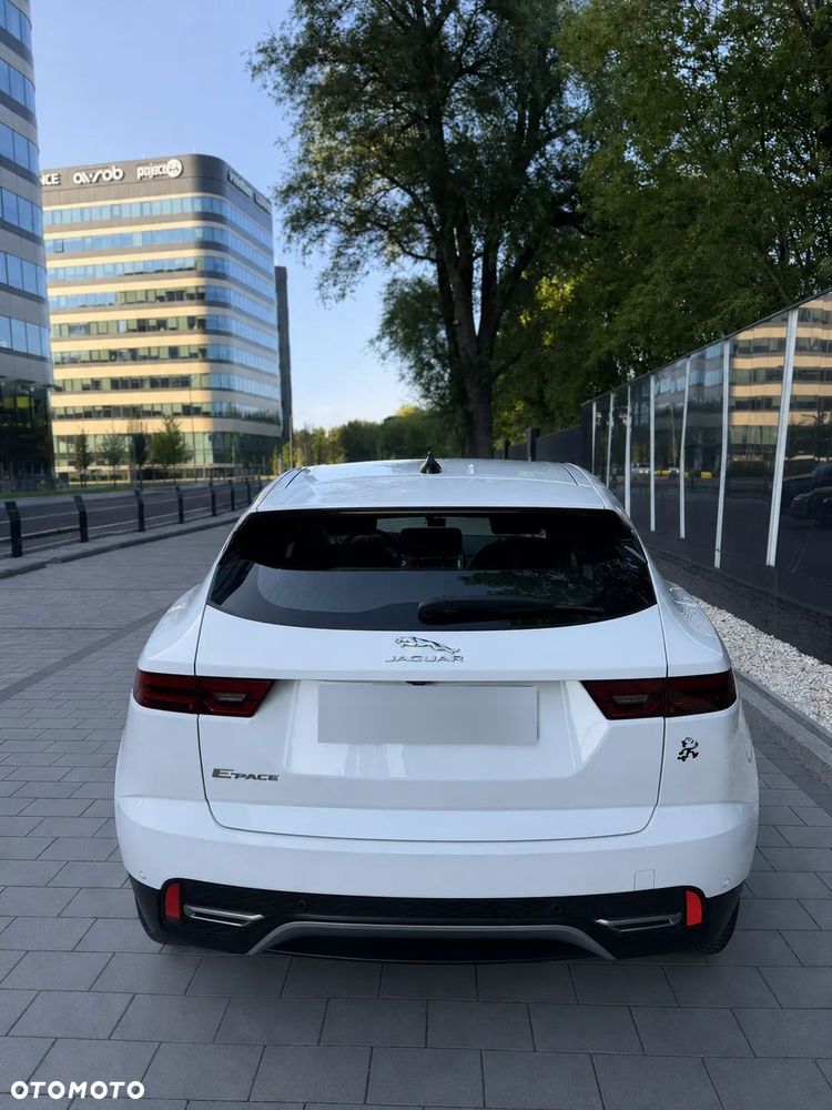 Jaguar E-Pace 1.5 P160 mHEV S - 5